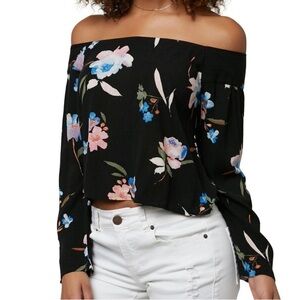 ONEILL - Off the shoulder loose shirt blouse black with blue flowers - large